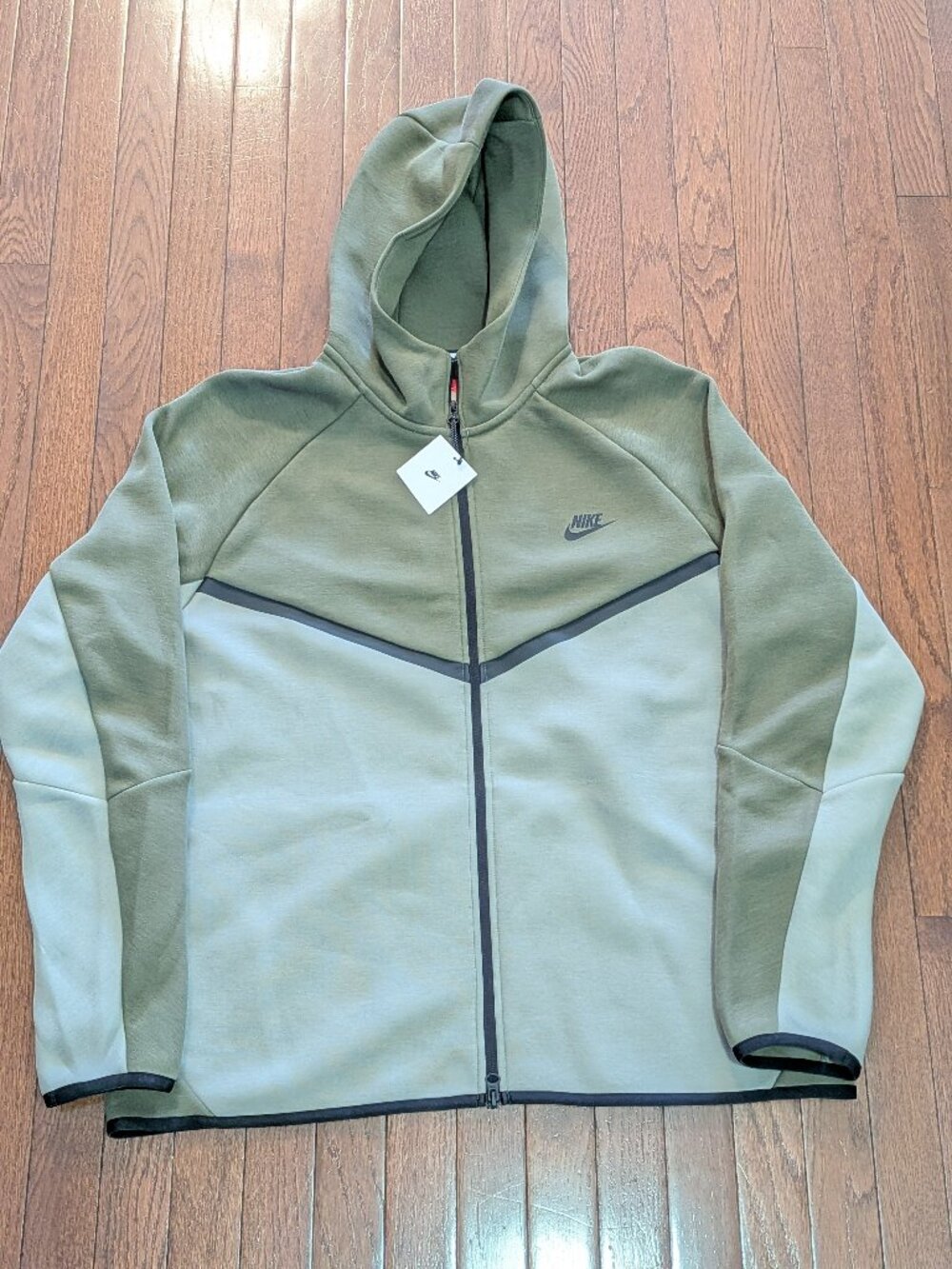 NWT Nike Tech Fleece Olive Light Army Hoodie - Size XL